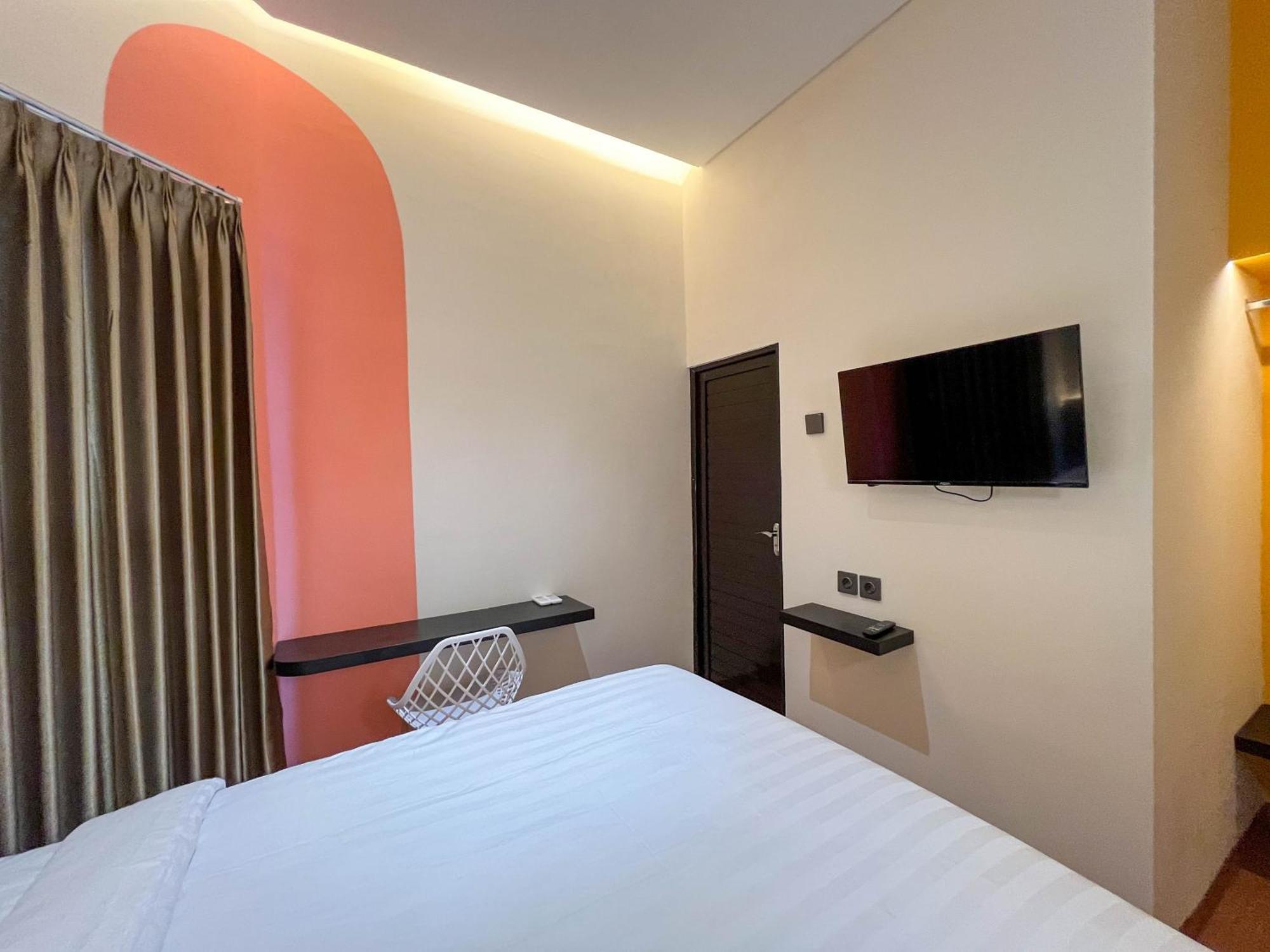 Sans Hotel Premiere Majapahit Semarang Eksteriør billede