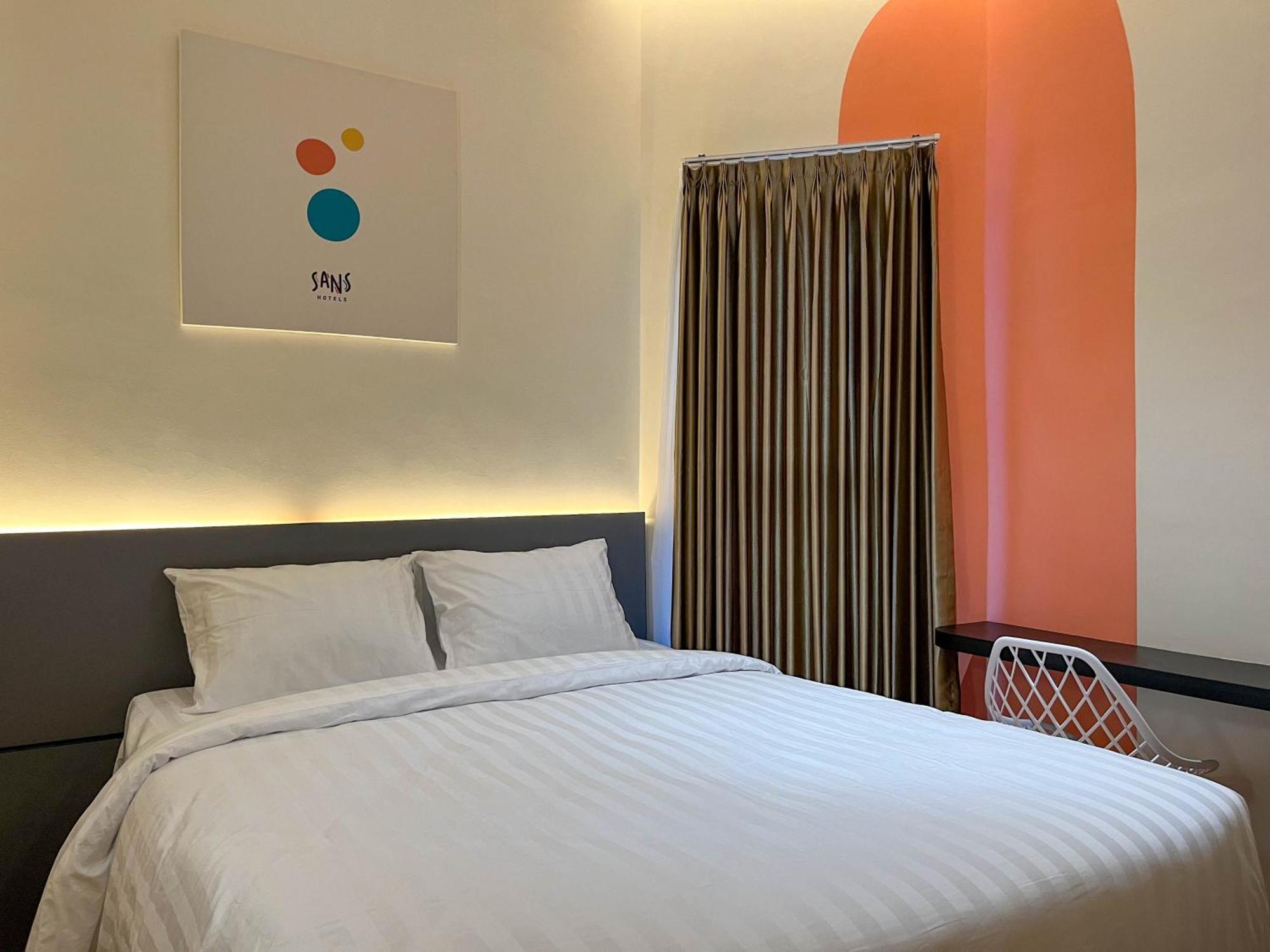 Sans Hotel Premiere Majapahit Semarang Eksteriør billede