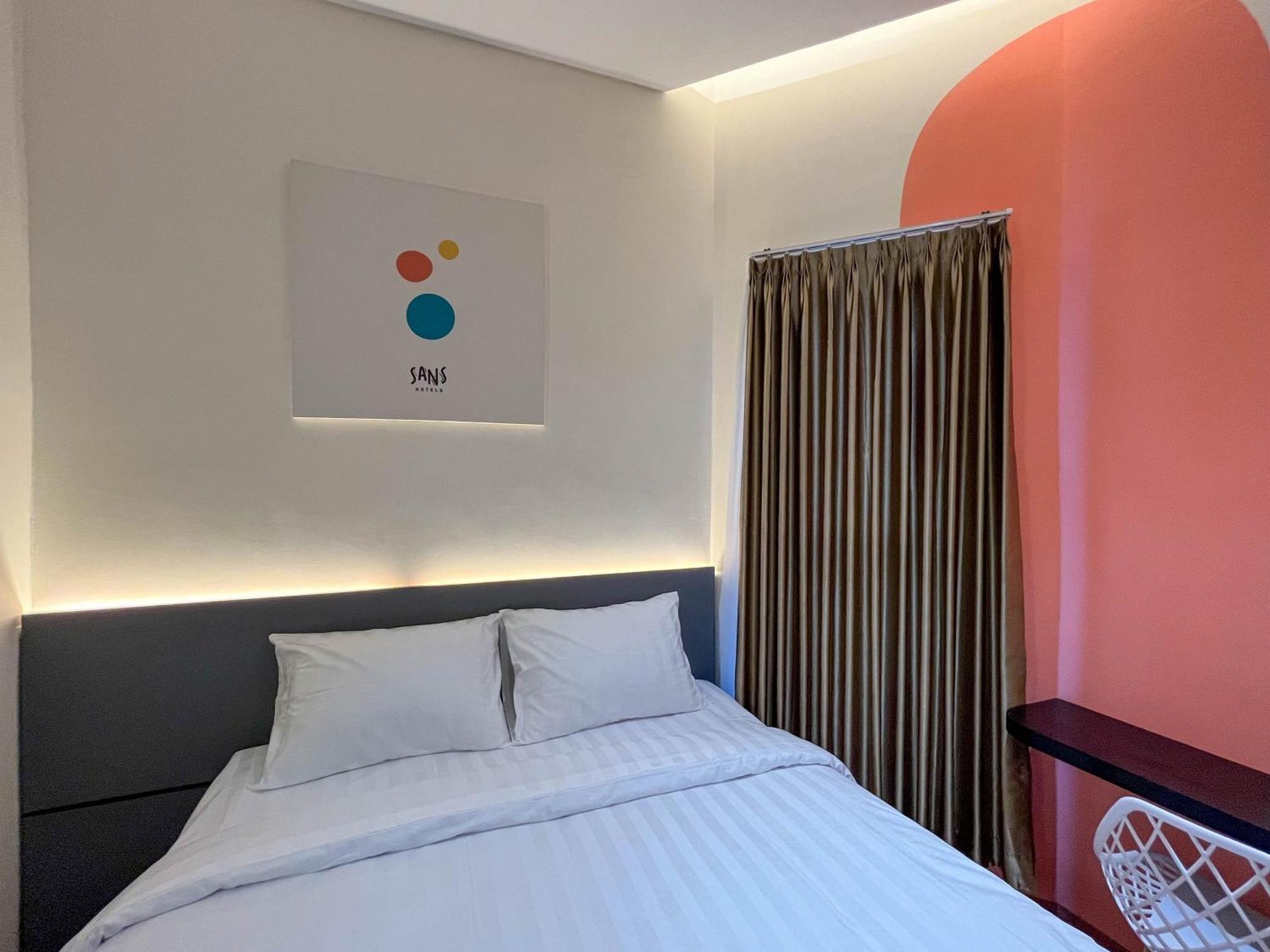 Sans Hotel Premiere Majapahit Semarang Eksteriør billede