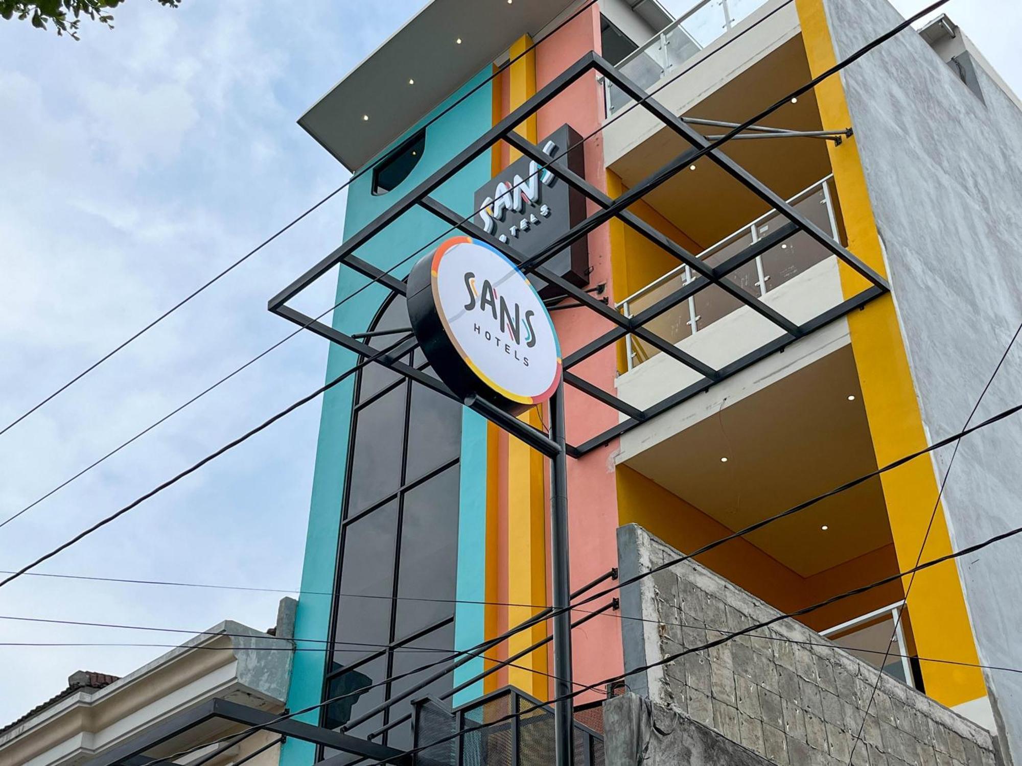 Sans Hotel Premiere Majapahit Semarang Eksteriør billede