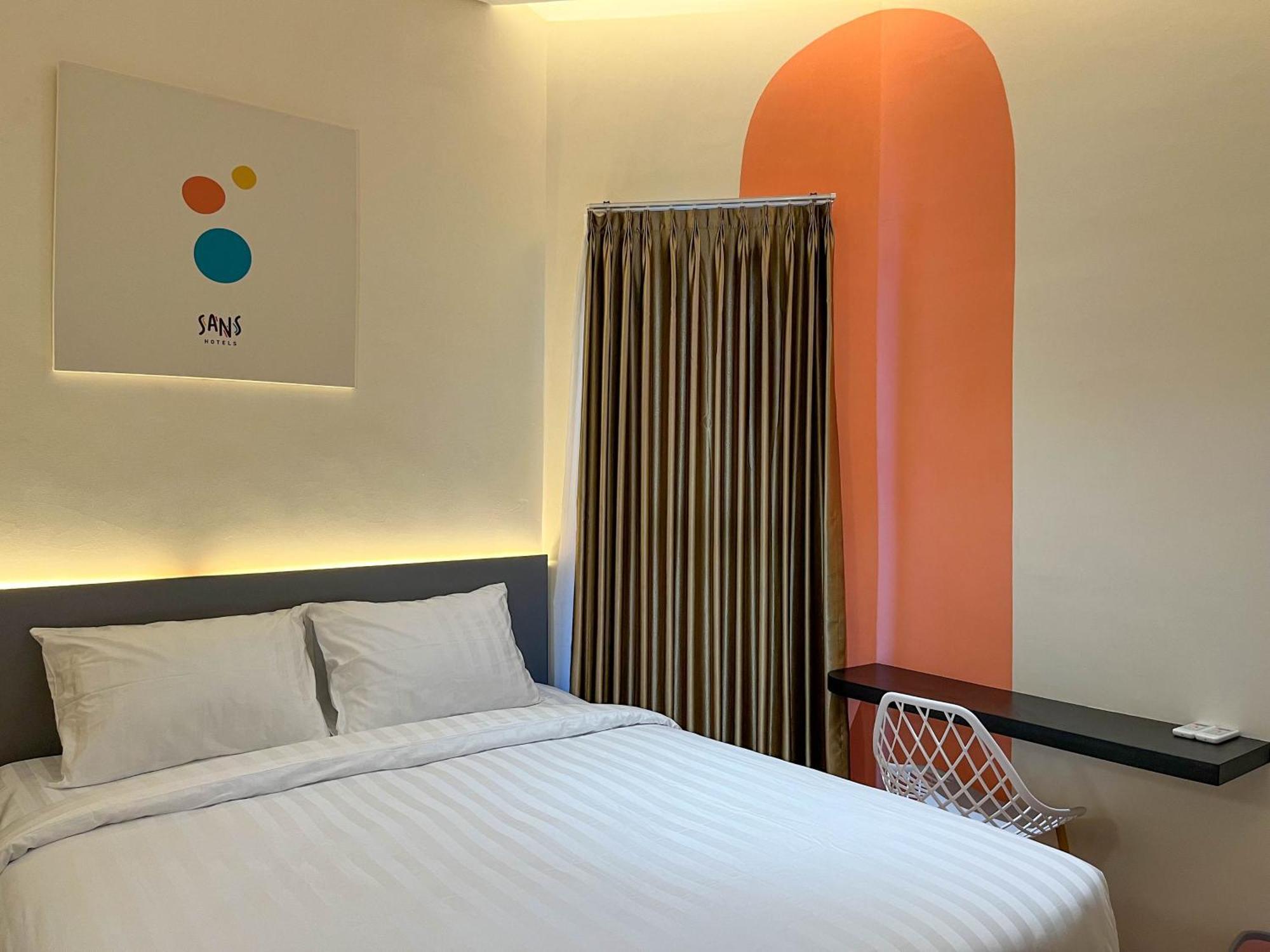 Sans Hotel Premiere Majapahit Semarang Eksteriør billede
